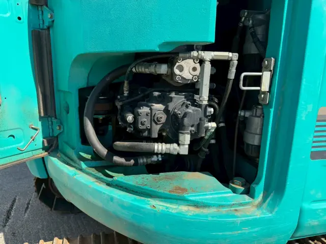 コベルコ SK135SRD-3 YH07の写真18