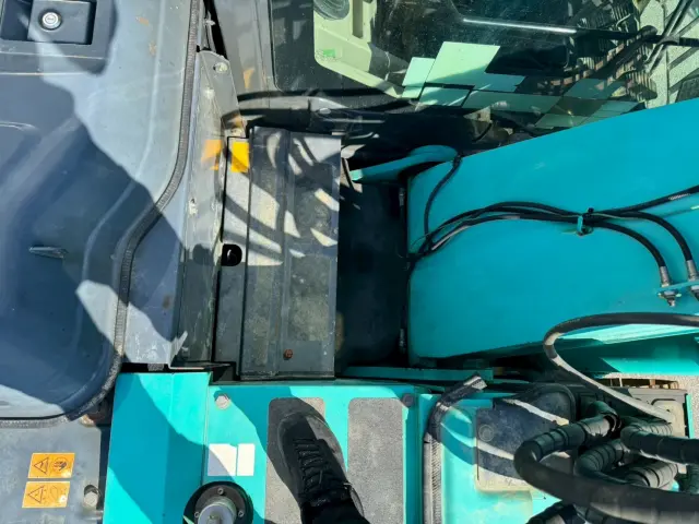 コベルコ SK135SRD-3 YH07の写真28