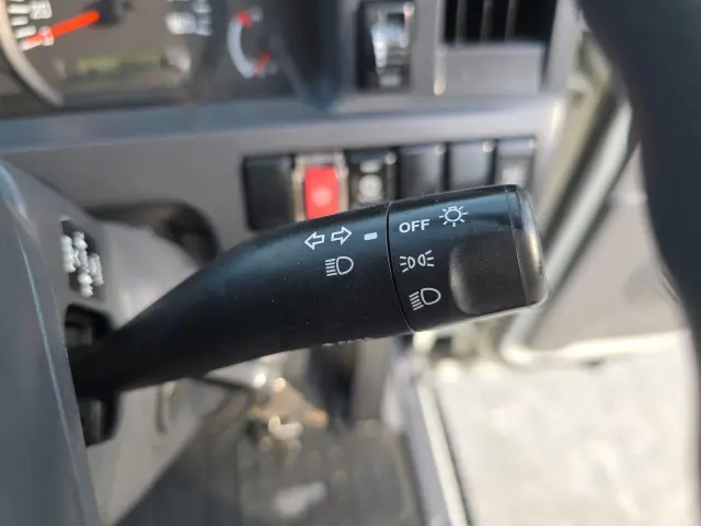 いすゞ エルフ TKG-NHS85AN(4WD)の写真25