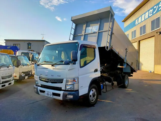 三菱 キャンター 不明の写真1