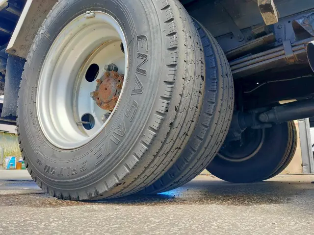 日野 デュトロ TKG-XZU685M(4WD)の写真17