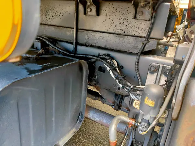 日野 デュトロ TKG-XZU685M(4WD)の写真21