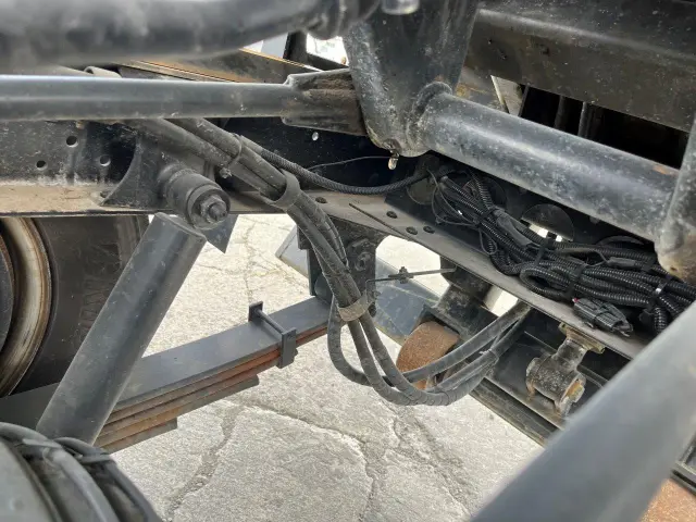 いすゞ エルフ TPG-NKR85AN(2WD)の写真32