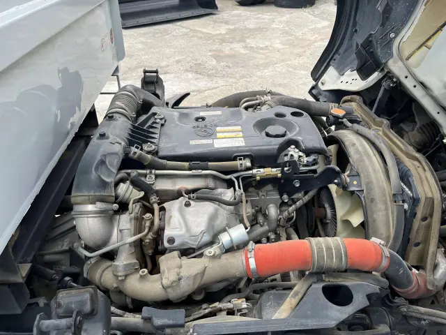 いすゞ エルフ TPG-NKR85AN(2WD)の写真45