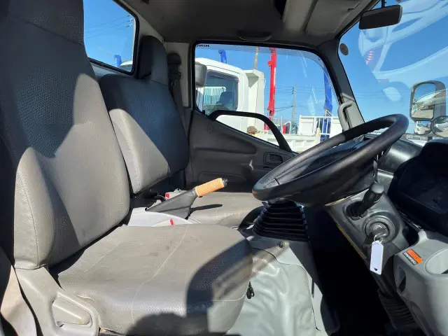 日野 デュトロ SKG-XZU650M(2WD)の写真23