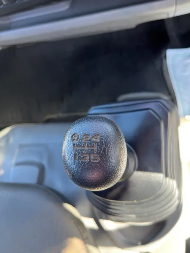 日野 デュトロ SKG-XZU650M(2WD)の写真26