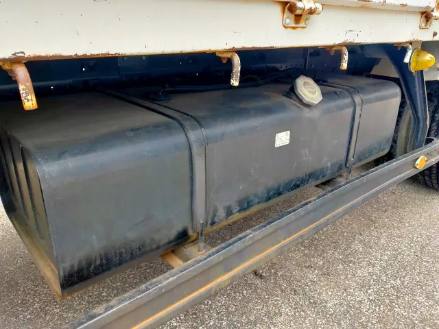 いすゞ エルフ PKG-FRR90S2の写真17