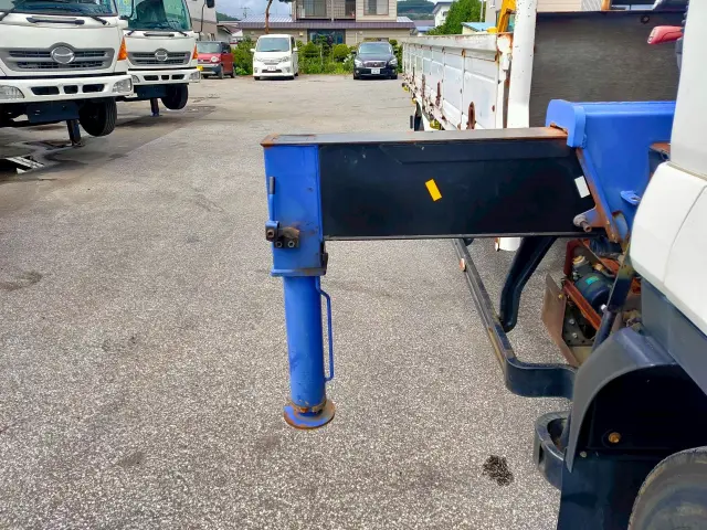 いすゞ エルフ PKG-FRR90S2の写真30