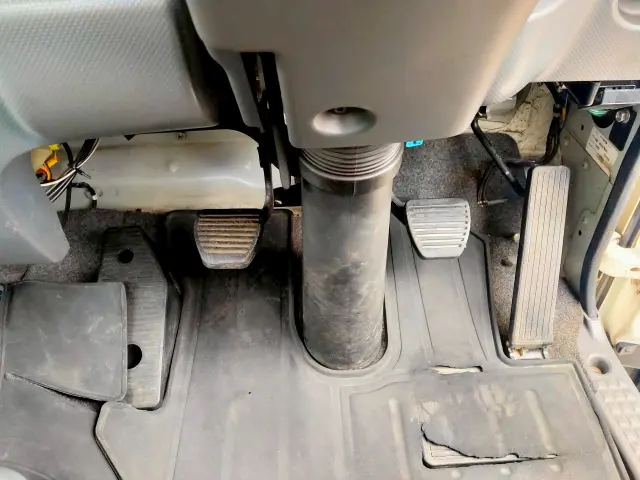 いすゞ エルフ PKG-FRR90S2の写真42