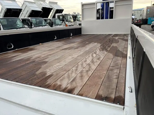 いすゞ フォワード PKG-FRR90S1(2WD)の写真11