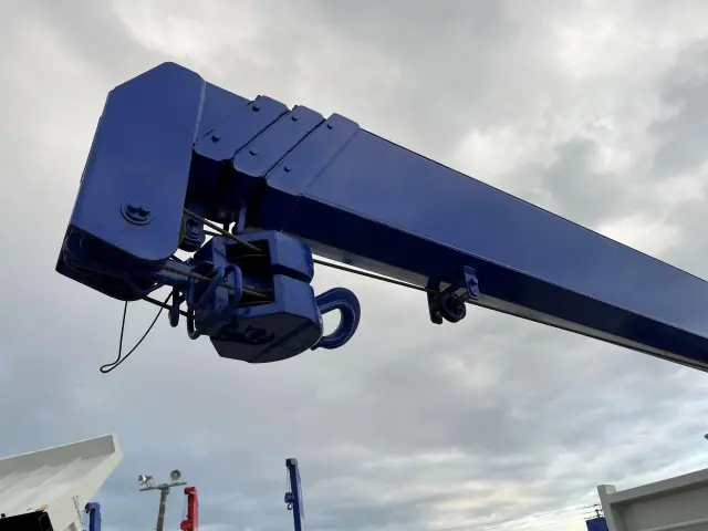 クレーン年式違い|いすゞ フォワード PKG-FRR90S1(2WD)の写真23