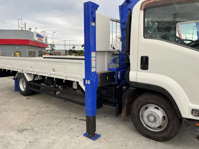 いすゞ フォワード PKG-FRR90S1(2WD)の写真27