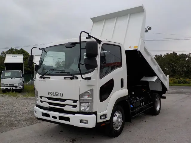 いすゞ フォワード 2PG-FRR90S1(2WD)の写真1