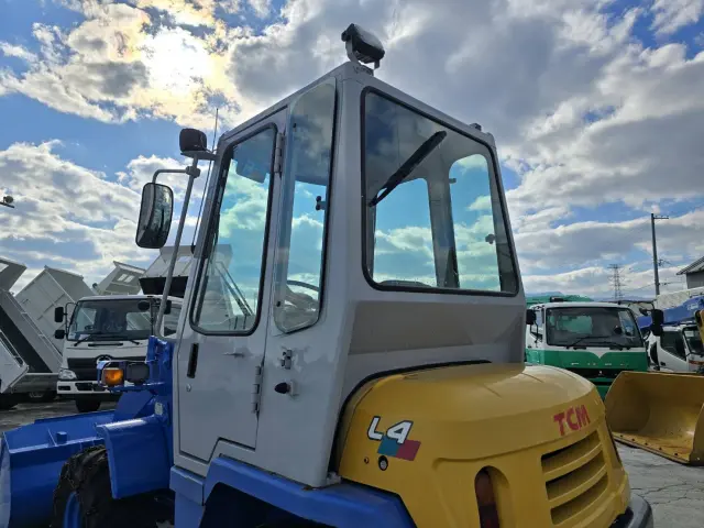 TCM L4-2 0.4㎥(4WD)の写真11