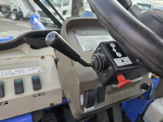 TCM L4-2 0.4㎥(4WD)の写真32