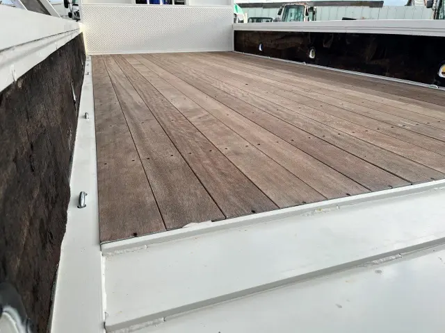 日野 レンジャー BKG-FC7JKYA(2WD)の写真9