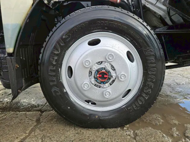 いすゞ エルフ SKG-NLS85AR(4WD)の写真23