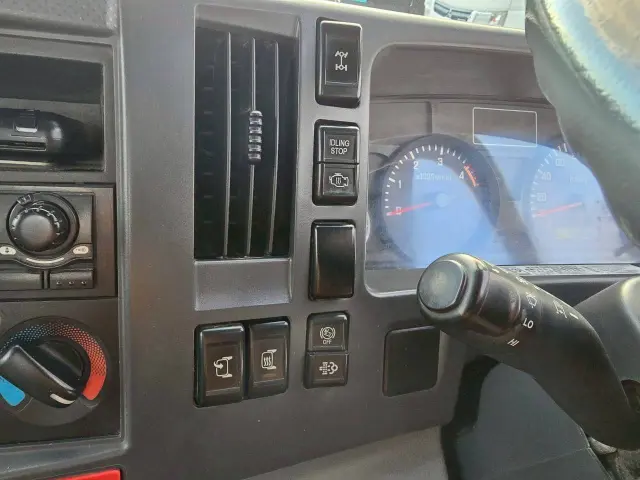 いすゞ エルフ SKG-NLS85AR(4WD)の写真29