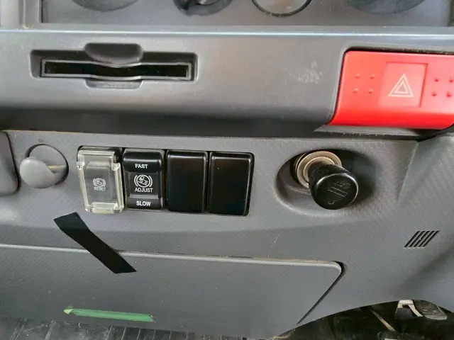 いすゞ エルフ SKG-NLS85AR(4WD)の写真31