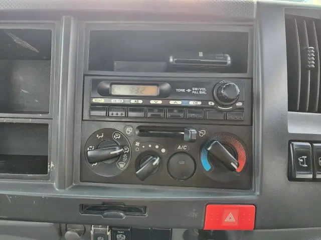 いすゞ エルフ SKG-NLS85AR(4WD)の写真32