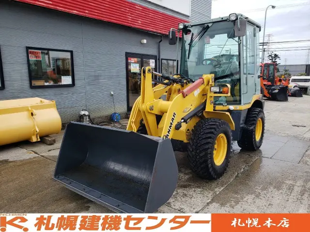 ヤンマー V3-6 0.4㎥(4WD)の写真1