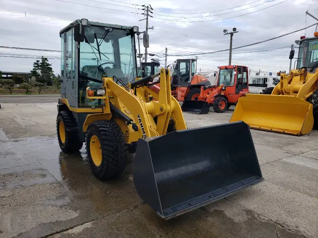 ヤンマー V3-6 0.4㎥(4WD)の写真3