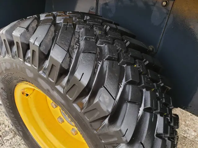 ヤンマー V3-6 0.4㎥(4WD)の写真21