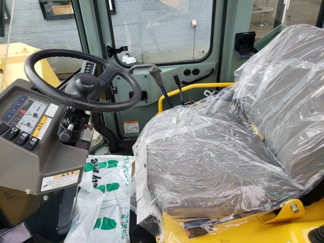 ヤンマー V3-6 0.4㎥(4WD)の写真22