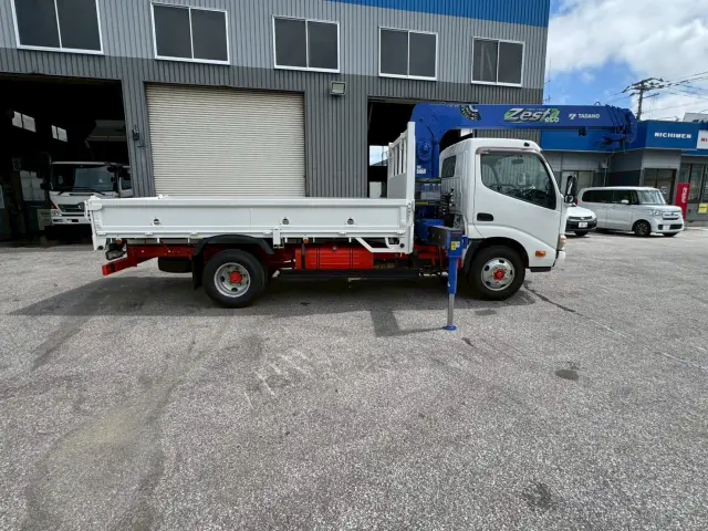 日野 デュトロ SKG-XZU650M(2WD)の写真4