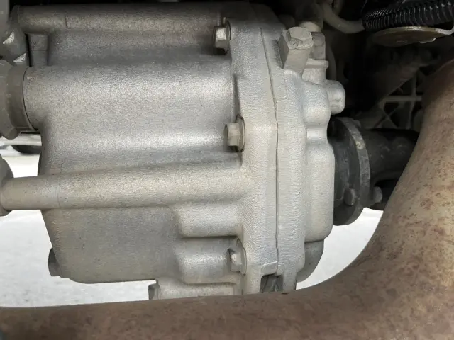 日野 デュトロ TKG-XZU695M(4WD)の写真12