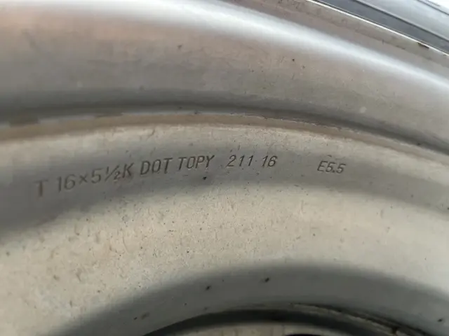 日野 デュトロ TKG-XZU695M(4WD)の写真35