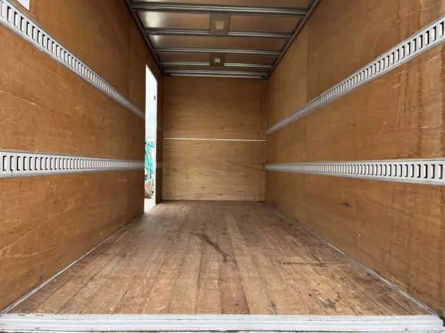 日野 デュトロ TKG-XZU695M(4WD)の写真41