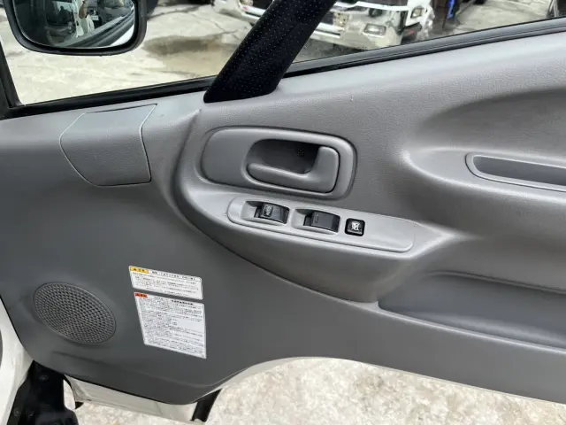 日野 デュトロ TKG-XZU695M(4WD)の写真42