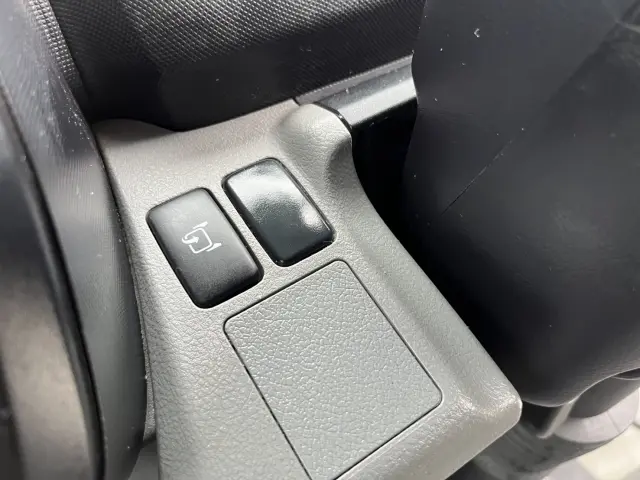 日野 デュトロ TKG-XZU695M(4WD)の写真48