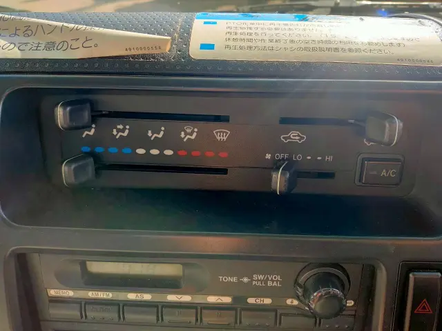 トヨタ ダイナ BDG-XZU304Eの写真21