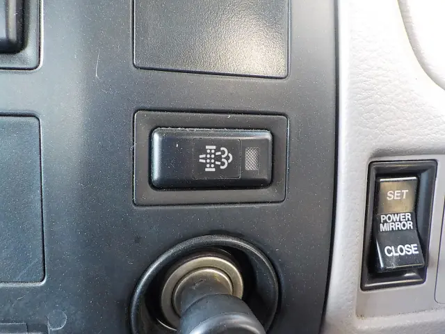 日野 デュトロ BDG-XZU304E(2WD)の写真46