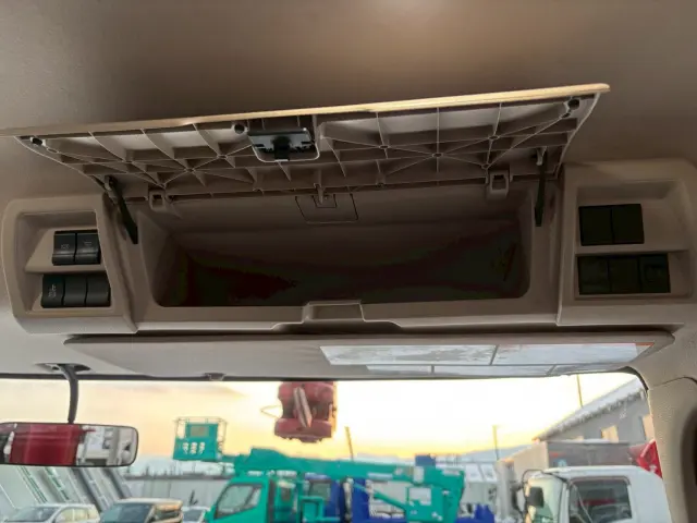 日野 レンジャー 2KG-FC2ABA(2WD)の写真35