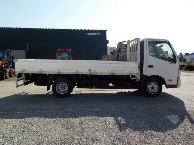 日野 デュトロ TKG-XZU775M(4WD)の写真4