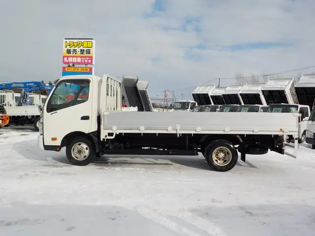 日野 デュトロ TKG-XZU775M(4WD)の写真8