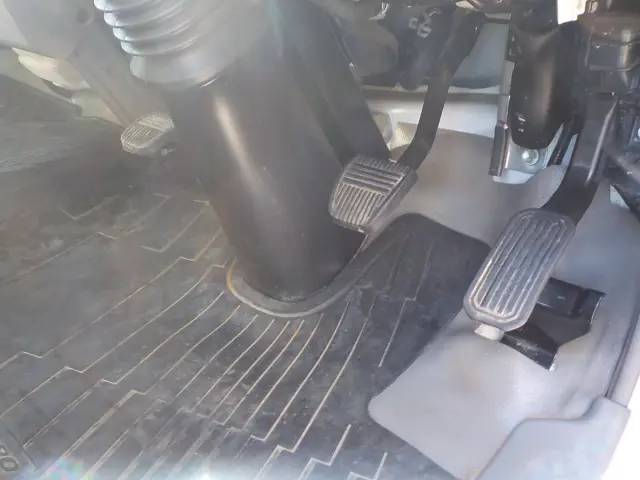 日野 デュトロ TKG-XZU775M(4WD)の写真28