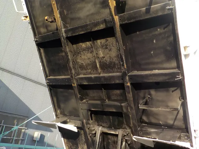 いすゞ エルフ TKG-NKR85AD(2WD)の写真29