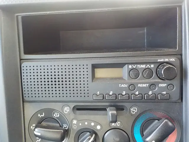 いすゞ エルフ TKG-NKR85AD(2WD)の写真38