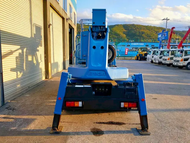 いすゞ エルフ PB-NKR81Nの写真3