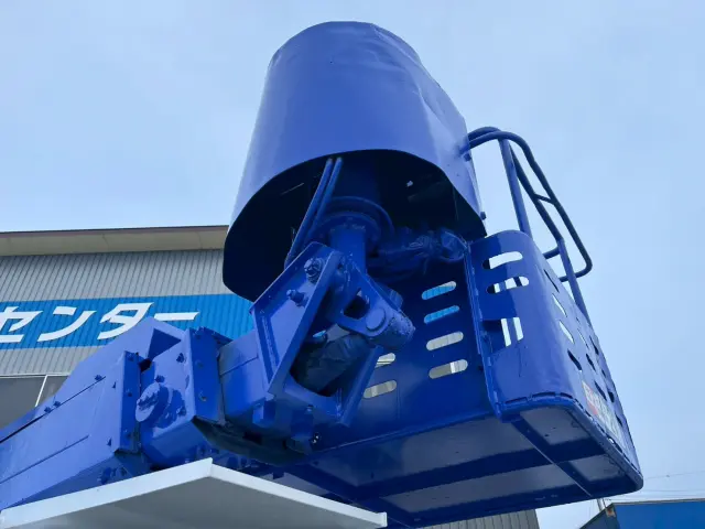 いすゞ エルフ PB-NKR81Nの写真11