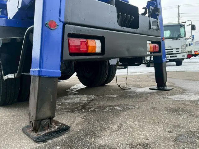 いすゞ エルフ PB-NKR81Nの写真18