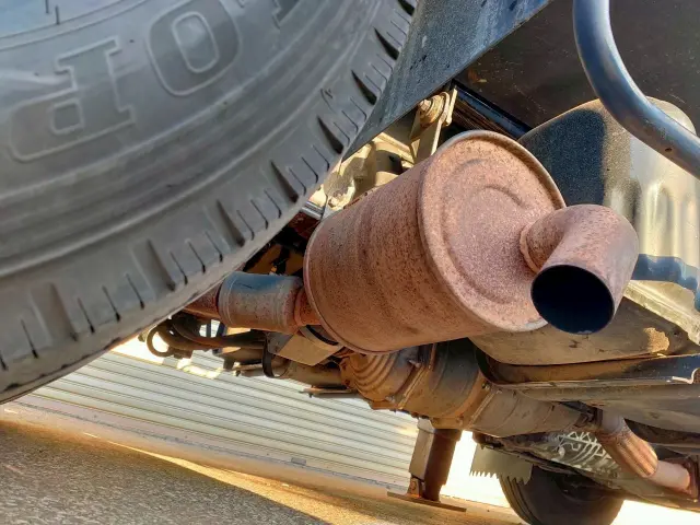 いすゞ エルフ PB-NKR81Nの写真21