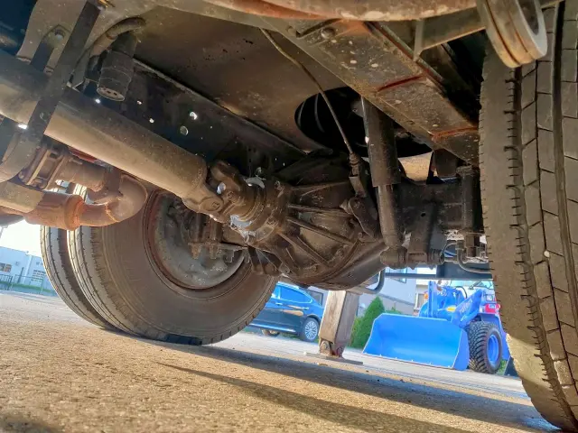 いすゞ エルフ PB-NKR81Nの写真22