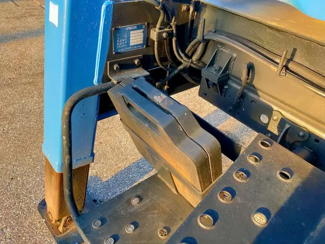 いすゞ エルフ PB-NKR81Nの写真28