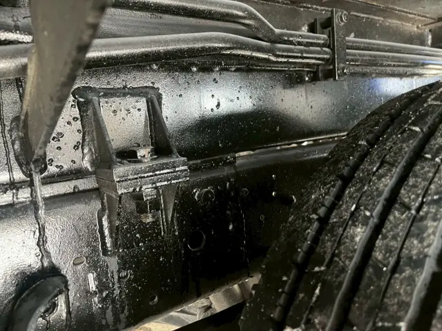 いすゞ エルフ PB-NKR81Nの写真28