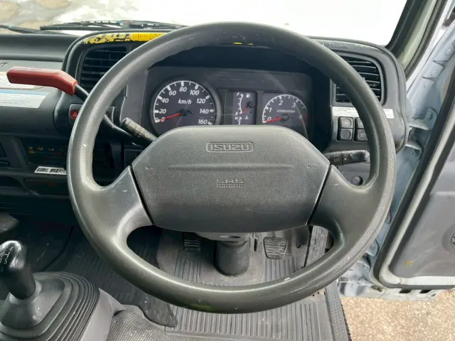 いすゞ エルフ PB-NKR81Nの写真41